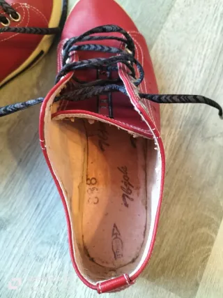 Prada Sneakers Rosse