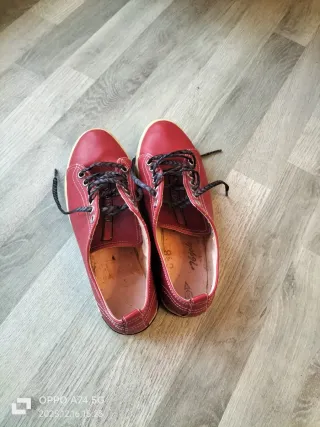 Prada Sneakers Rosse