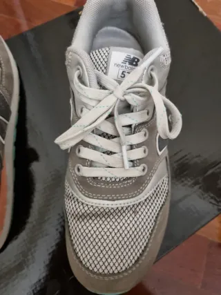 New Balance 36 Gris Rosa