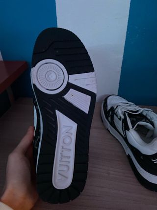Zapatos Louis Vuitton Negros y Blancos a estrenar