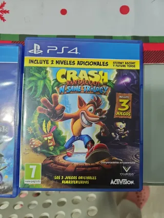 Console PS4 1TB + Controller + Caricabatterie + Giochi
