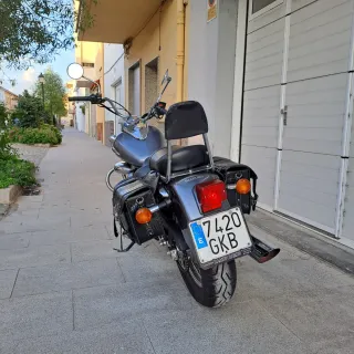 Suzuki Intruder 250cc