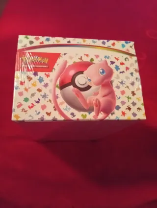 Pokémon Scarlatto Violetto 151 Bundle Ita