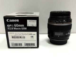 Objetivo Canon EFS 60mm f/2.8 Macro USM