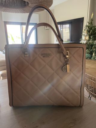 Bolso Guess Beige Acolchado