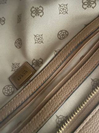 Bolso Guess Beige Acolchado