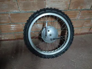 Rueda 21 pulgadas Ossa adaptada para montesa