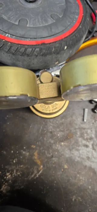 Regulador soldadura manómetros latón