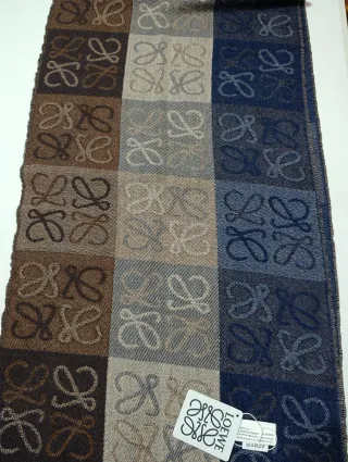 Bufanda Loewe Azul y Marrón