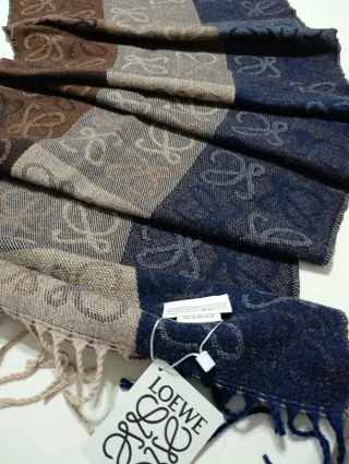 Bufanda Loewe Azul y Marrón