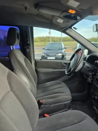 Chrysler Grand Voyager 2.8 CRD SE 7 PLAZAS