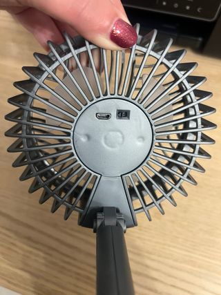 Ventilatore da tavolo richiudibile