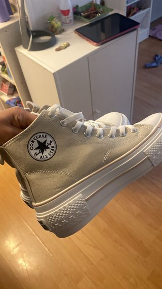Converse plataforma beige talla 37