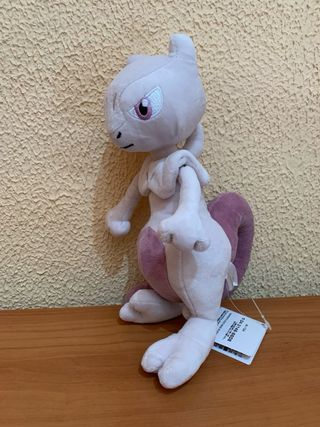 Lote Peluches Pokemon Mew y Mewtwo