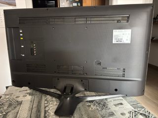 TELEVISIÓN CONVENCIONAL SAMSUNG DE 40”