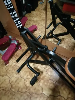 Máquina de Ejercicios Total Crunch