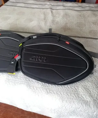 Alforjas GIVI Moto Nuevas