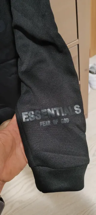 Felpa Essentials Nera