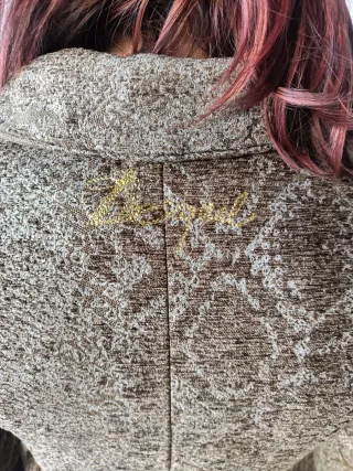 Precioso Abrigo Desigual