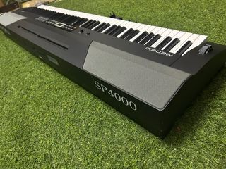 Piano Eléctrico Medeli SP4000