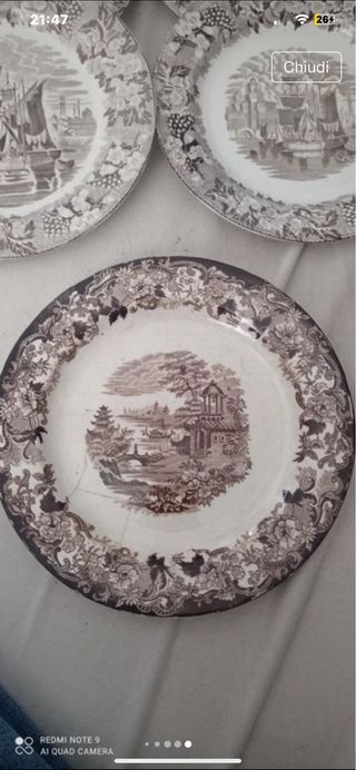 Set 8 Piatti Vintage Decorati