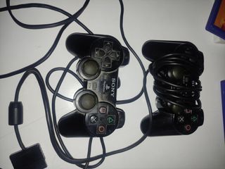 Consola PlayStation 2 con accesorios