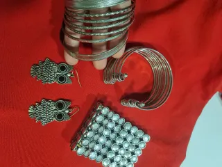 Lote Pulseras y Pendientes Estilo Boho