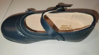 Zapatos niña talla 25 nuevos