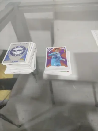 Cromos Liga Este 2025/26,303 cromos sin repetir