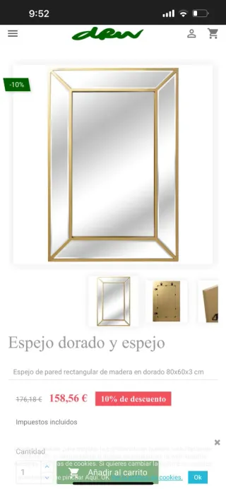 Espejo de diseño dorado