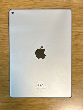 iPad Air 2 / 128 Gb / Blanco + Lector de Tarjetas