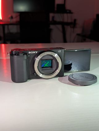 Cámara Sony ZV-E10 (Como nueva)