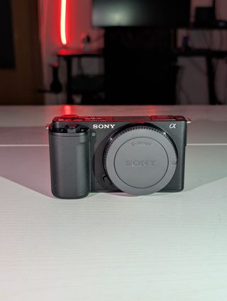 Cámara Sony ZV-E10 (Como nueva)