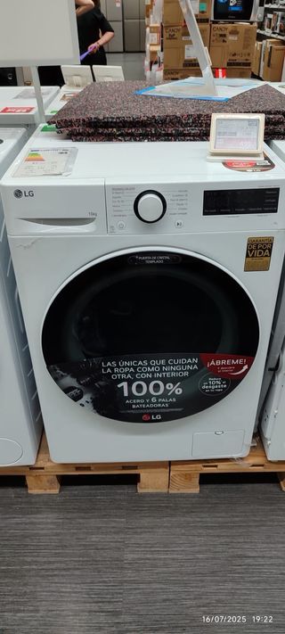 Lavatrice LG 10 kg - 1 mese di utilizzo