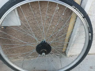 Rueda B'TWIN Trekking Speed 700x38