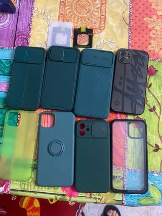 iPhone 12 128GB + 8 custodie