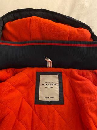 Chaqueta Anorak Jack&Jones Azul Marino y Rojo M