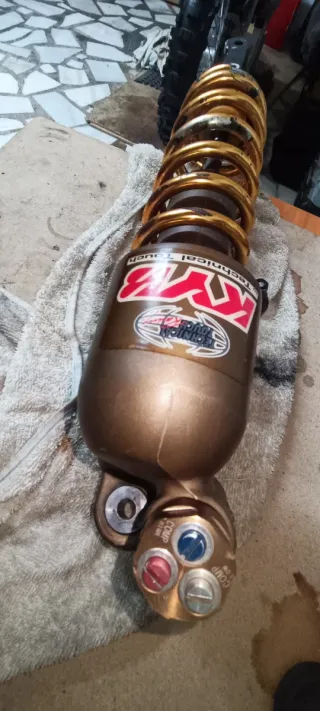 Amortiguador KYB Factory