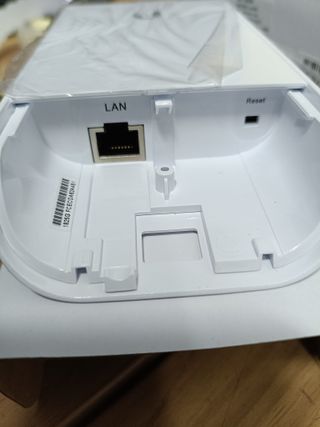 Ubiquiti Spain LOCOM2 - Punto de acceso inalámbrico, blanco