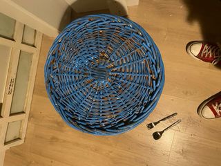 Estilosísima cesta o canasta de mimbre D=37cm H=58