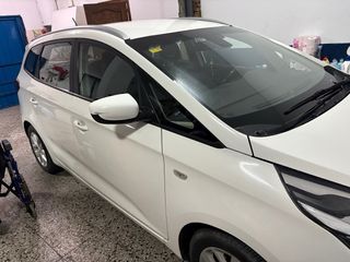 KIA Carens 2018