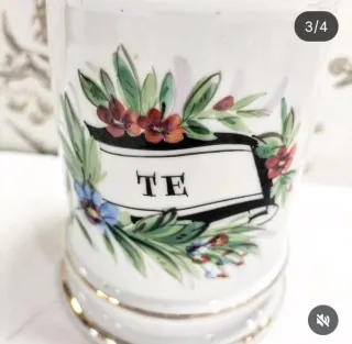 Recipiente de porcelana para té