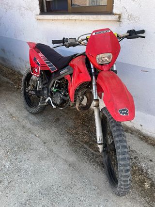 Gilera 80cc Roja