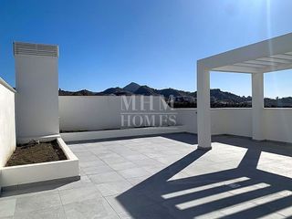 Piso en alquiler en El Mayorazgo - El Limonar en Málaga