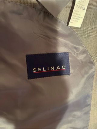 Traje de hombre gris a cuadros