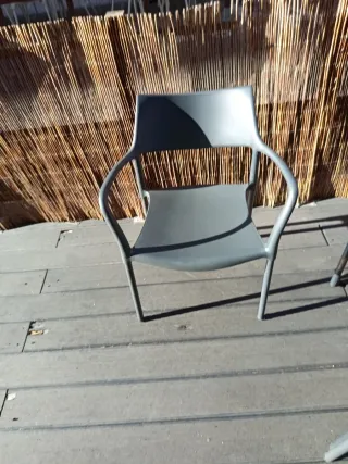 24 Sillas y 7 Mesas Terraza Plástico