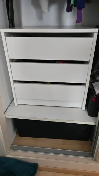 Cómoda pequeña blanca Ikea 3 cajones