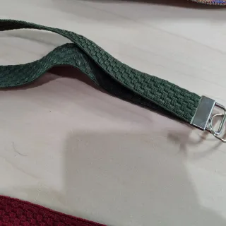 Lanyard ligeramente elástico con anilla. Handmade