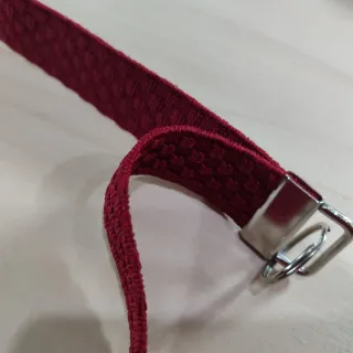 Lanyard ligeramente elástico con anilla. Handmade