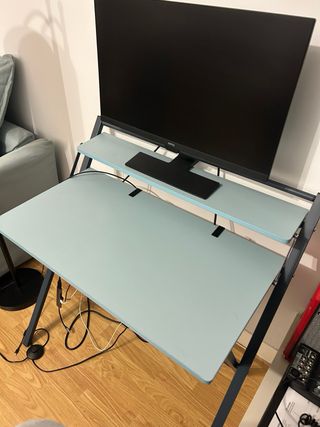 Escritorio sklumm metal y madera